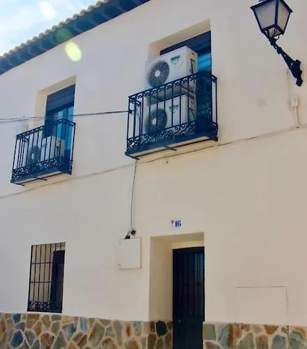 El Adarve De La Inolda *